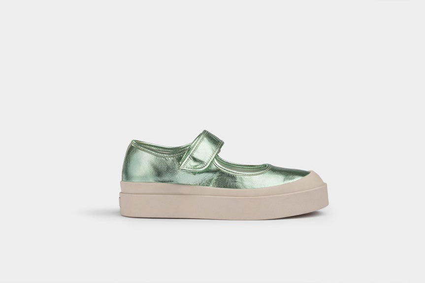 MYA – Metallic Celadon