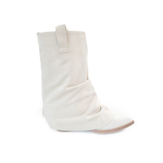 Farmerette Suede Flare Cowgirl Boots (Bianco)